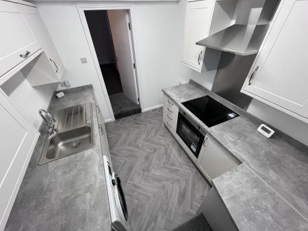 2 bedroom Flat to let in Highbury Road, Bulwell, Nottingham, NG6