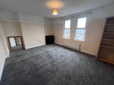 2 bedroom Flat to let in Highbury Road, Bulwell, Nottingham, NG6