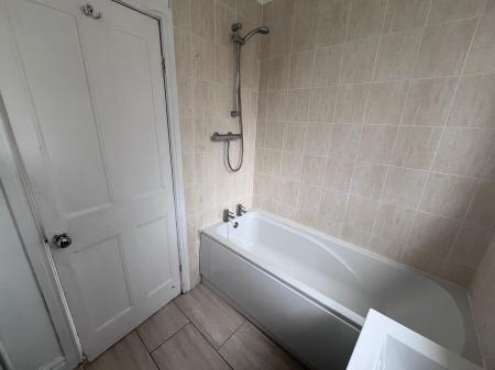 2 bedroom Terraced House to let in Rydal Grove, Old Basford, Nottingham, NG6