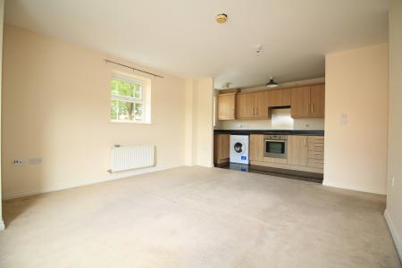 High Main Drive, Bestwood Village, Nottingham, NG6