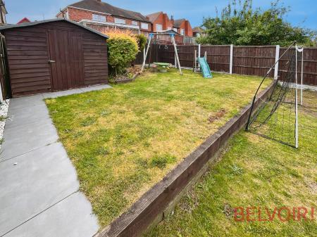 3 bedroom Semi-detached house to let in Greenwich Avenue, Cinderhill, NG6