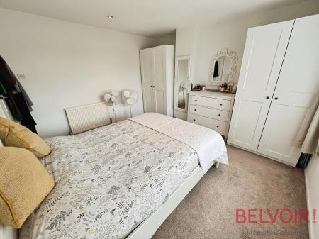 3 bedroom Semi-detached house to let in Greenwich Avenue, Cinderhill, NG6
