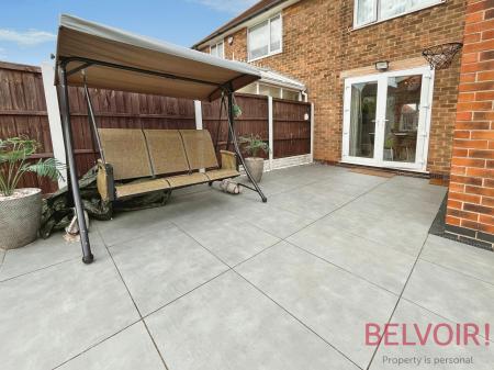 3 bedroom Semi-detached house to let in Greenwich Avenue, Cinderhill, NG6