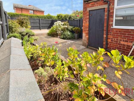 1 bedroom Terraced House to let in Park Road, Bestwood Village, Nottingham, NG6
