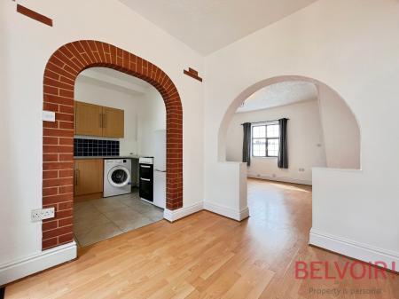 2 bedroom Terraced House to let in The Square, Bestwood Village, Nottingham, NG6