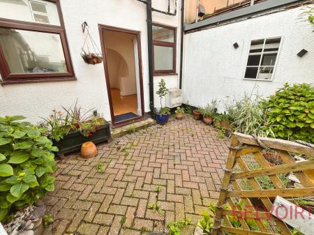 2 bedroom Terraced House to let in The Square, Bestwood Village, Nottingham, NG6