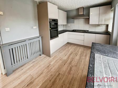 3 bedroom Semi-detached house to let in Withern Road, Aspley, Nottingham, NG8