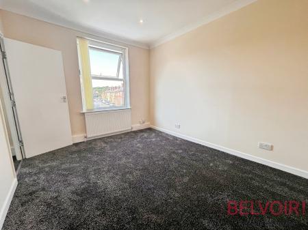2 bedroom Flat to let in Commercial Road, Bulwell, Nottingham, NG6