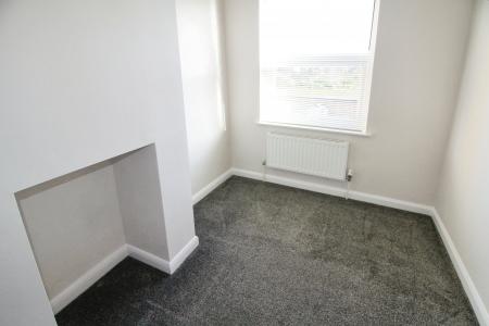 3 bedroom Terraced House to let in Montague Road, Hucknall, NG15
