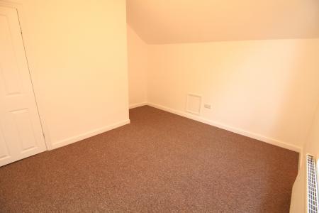 3 bedroom Terraced House to let in Broomhill Road, Nottingham, NG6