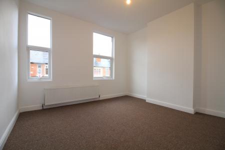 3 bedroom Terraced House to let in Broomhill Road, Nottingham, NG6