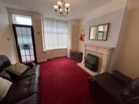 2 bedroom Terraced House to let in Piccadilly, Bulwell, Nottingham, NG6