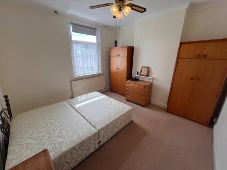 2 bedroom Terraced House to let in Piccadilly, Bulwell, Nottingham, NG6