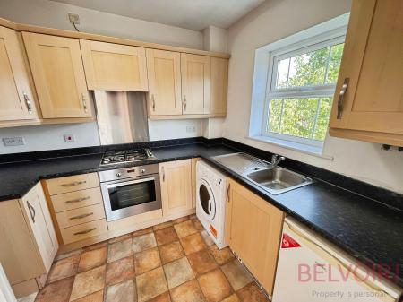 2 bedroom Flat to let in Highmain Drive, Bestwood Village, Nottingham, NG6