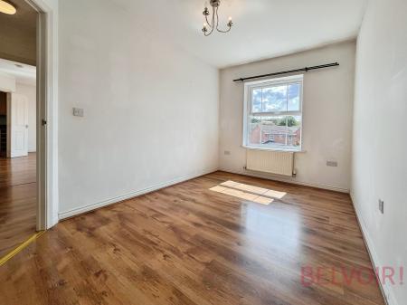 2 bedroom Flat to let in Highmain Drive, Bestwood Village, Nottingham, NG6
