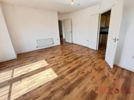 2 bedroom Flat to let in Highmain Drive, Bestwood Village, Nottingham, NG6