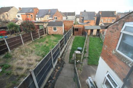 2 bedroom Terraced House to let in Beck Street, Carlton, NG4