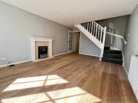 3 bedroom House to let in Ellwood Crescent, Wollaton, Nottingham, NG8