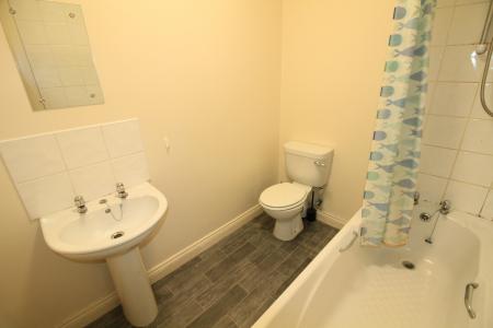 1 bedroom Flat to let in Highbury Road, Bulwell, Nottingham, NG6