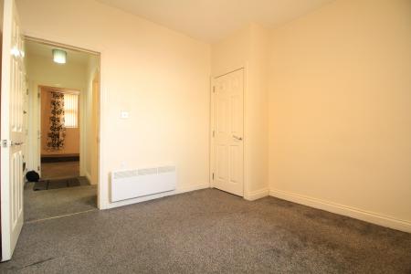 1 bedroom Flat to let in Highbury Road, Bulwell, Nottingham, NG6