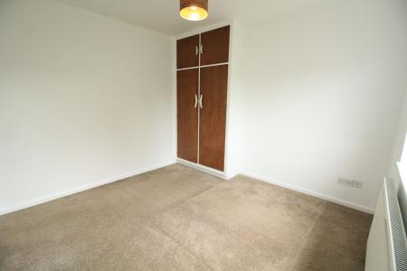 3 bedroom Detached house to let in Cedarland Crescent, Nuthall, NG16