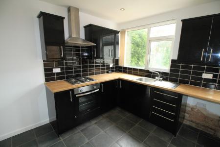 3 bedroom Detached house to let in Cedarland Crescent, Nuthall, NG16