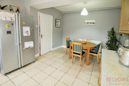3 bedroom Semi-detached house to let in Aspley Lane, Aspley, Nottingham, NG8