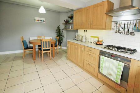 3 bedroom Semi-detached house to let in Aspley Lane, Aspley, Nottingham, NG8