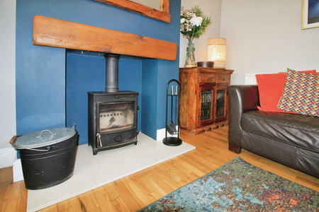 3 bedroom Semi-detached house to let in Aspley Lane, Aspley, Nottingham, NG8