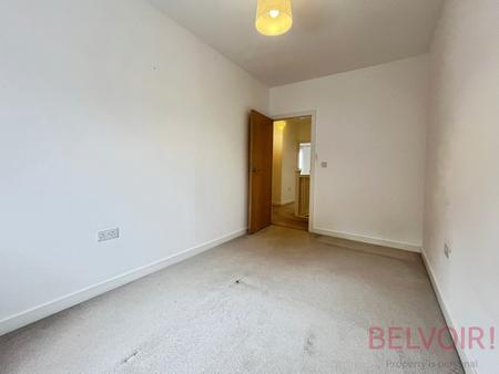 4 bedroom Semi-detached house to let in Dob Park Close, Basford, Nottingham, NG6