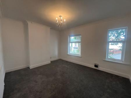 3 bedroom End of terrace house to let in Bloxwich Road, Bloxwich, Walsall, WS3