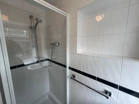 3 bedroom End of terrace house to let in Bloxwich Road, Bloxwich, Walsall, WS3