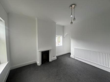 3 bedroom End of terrace house to let in Bloxwich Road, Bloxwich, Walsall, WS3