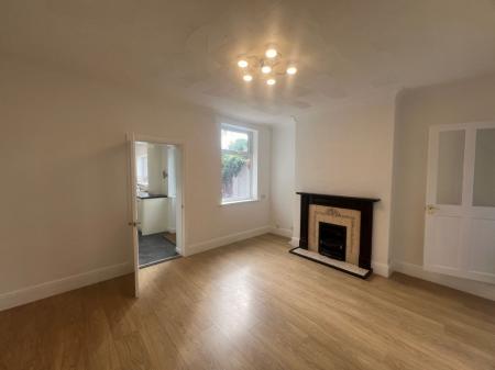 3 bedroom End of terrace house to let in Bloxwich Road, Bloxwich, Walsall, WS3