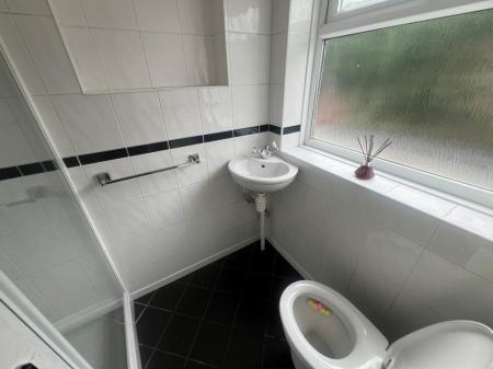 3 bedroom End of terrace house to let in Bloxwich Road, Bloxwich, Walsall, WS3