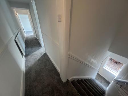 3 bedroom End of terrace house to let in Bloxwich Road, Bloxwich, Walsall, WS3