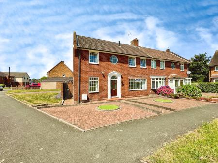 3 bedroom Semi-detached house for sale in Drake Road, Bloxwich, Walsall, WS3