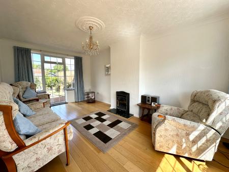 3 bedroom Semi-detached house for sale in Drake Road, Bloxwich, Walsall, WS3