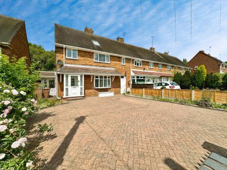 3 bedroom Semi-detached house for sale in Drake Road, Bloxwich, Walsall, WS3