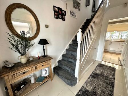3 bedroom Semi-detached house for sale in Drake Road, Bloxwich, Walsall, WS3