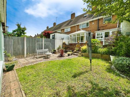 3 bedroom Semi-detached house for sale in Drake Road, Bloxwich, Walsall, WS3