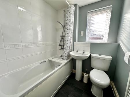 2 bedroom Apartment for sale in Eagleworks Drive, Walsall, WS3