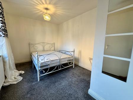 2 bedroom Apartment for sale in Eagleworks Drive, Walsall, WS3