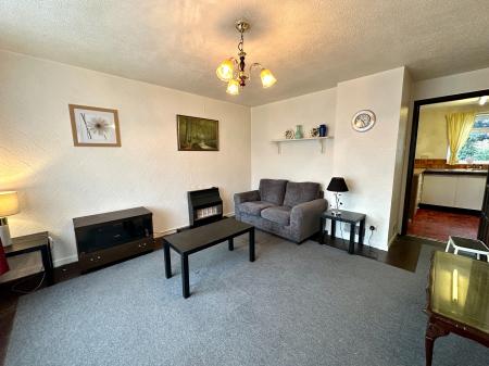 3 bedroom Semi-detached house for sale in Furzebank Way, Willenhall, WV12