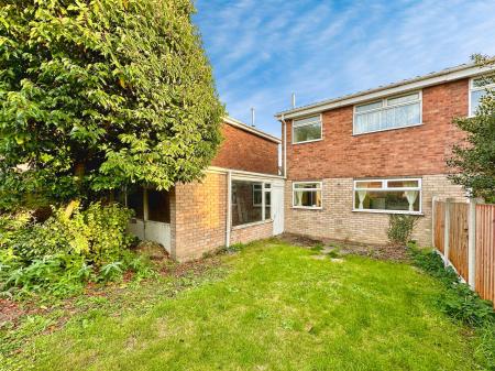 3 bedroom Semi-detached house for sale in Furzebank Way, Willenhall, WV12