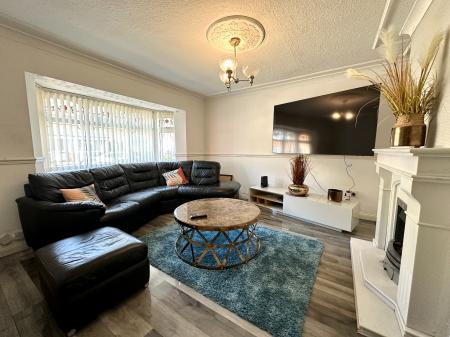 3 bedroom Semi-detached house for sale in Margam Crescent, Walsall, WS3