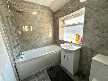 3 bedroom Semi-detached house for sale in Margam Crescent, Walsall, WS3