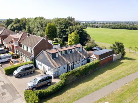 5 bedroom Detached house for sale in Monmouth Road, Bentley, Walsall, WS2