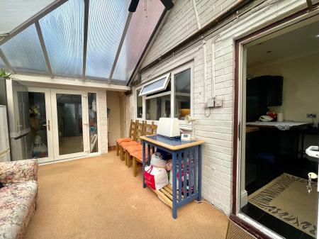 5 bedroom Semi-detached house for sale in Park Road West, Wolverhampton, WV1