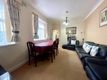 5 bedroom Semi-detached house for sale in Park Road West, Wolverhampton, WV1